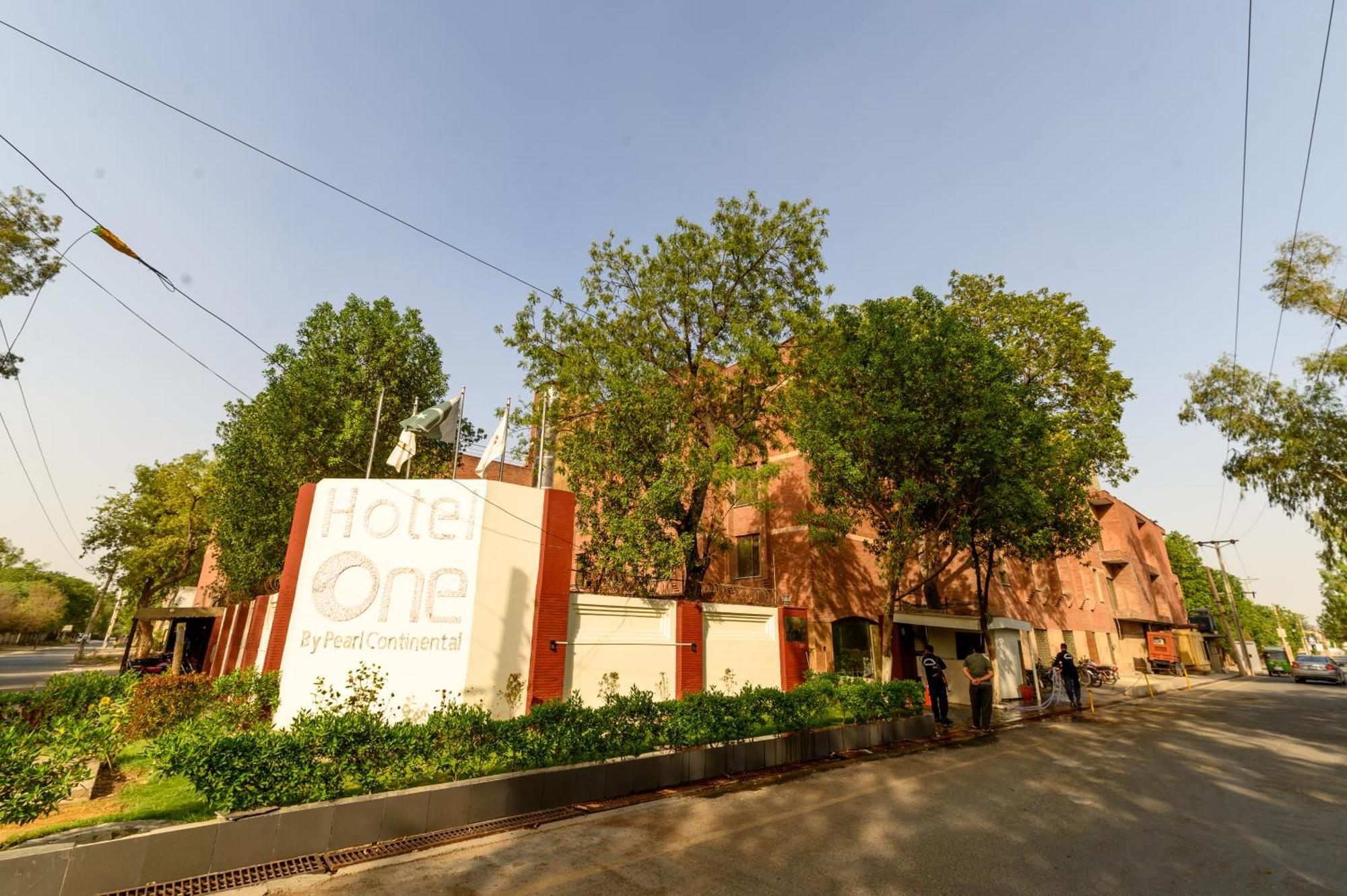 Hotel One פייסלאבאד מראה חיצוני תמונה